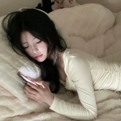 橙色女孩